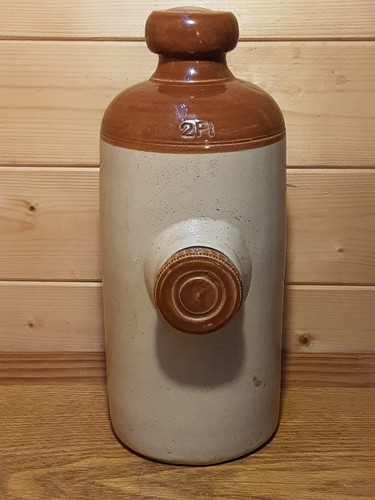 Old antique inch - an, pint