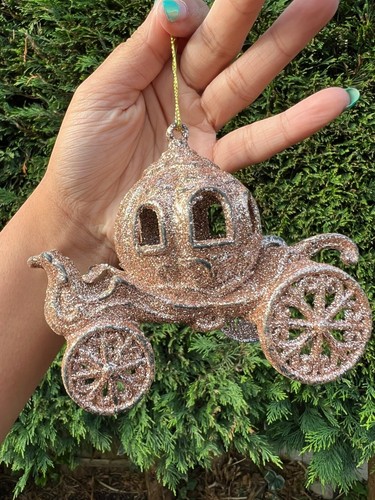 Gold glitter carriage - glitter,