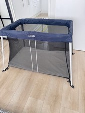 Cuggl Deluxe Superlight Folding Travel Cot Navy Blue