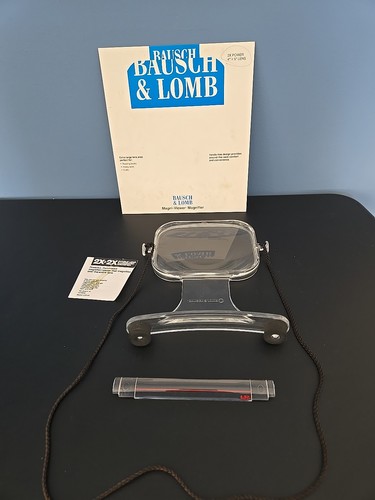 Baush and lomb magnifier - baush, 2x