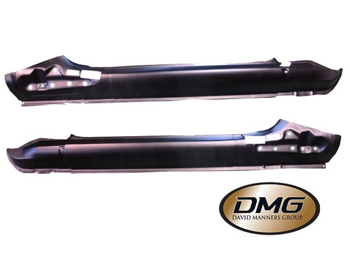 Pair outer sills - of,