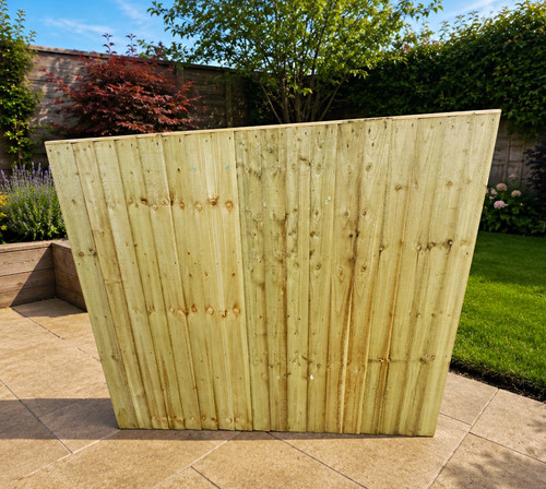 Feather edge fence - , at