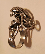 Alien Xenomorph Silver Metal Ring HR Giger Style Collectible Jewellery - Size 10