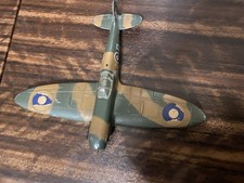DINKY TOYS AIRPLANE AIRCRAFT 719 SPITFIRE with PROPELLER MOTOR