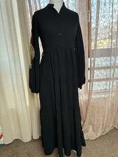 Black Lady Maxi Dress Embroidered Long Sleeves Buttoned Size S