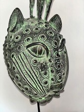 Benin Bronze Leopard Head - Large 39 x 24 x 18 cms (4.2 kg)