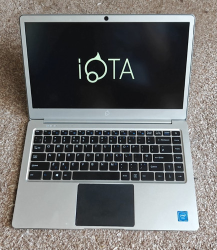 Iota 2310 slim - laptop, hd