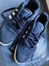 Women's  Adidas Courtset