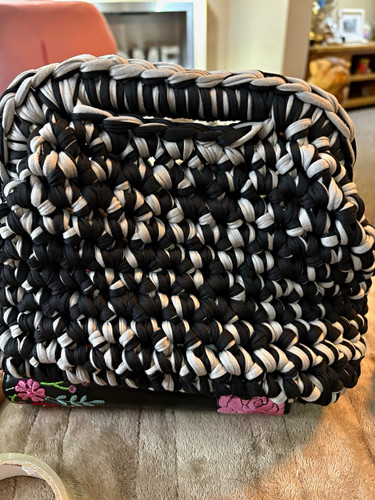 Handmade black white - &, woven