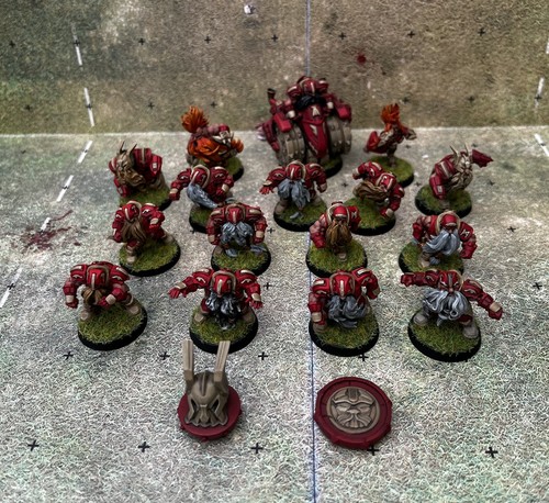 Dwarf blood bowl team with - bowl,