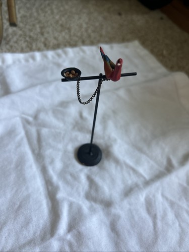 Miniature parrot stand bird - stand,