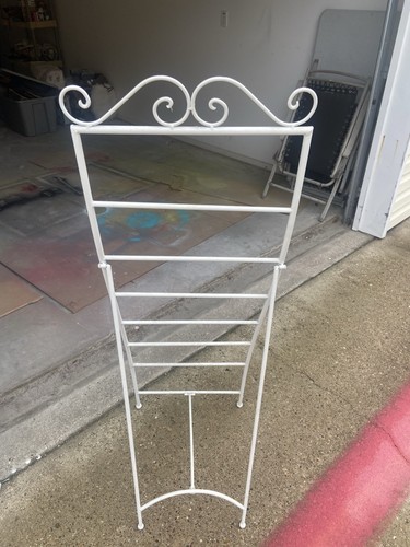 Vintage white metal - vintage, wire