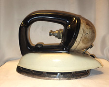 VINTAGE METAL PARAFFIN TILLEY