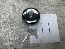 Genuine Suzuki GN125 Fuel Cap And 2x keys 