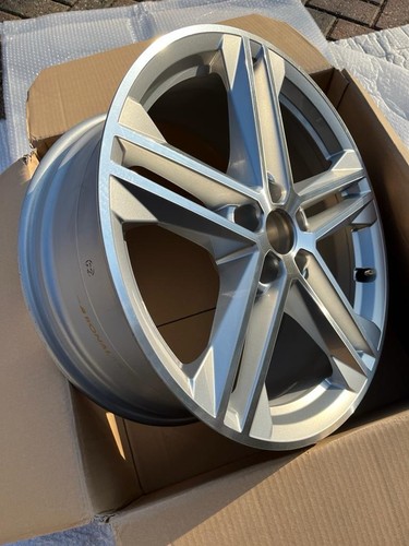 Audi alloy wheel rim - q5,