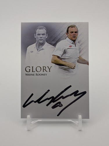Wayne rooney auto on card - /8,