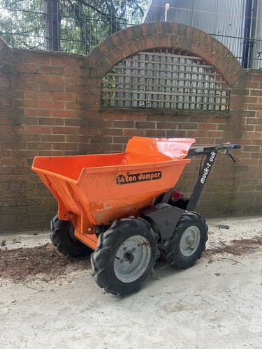 Muck truck power barrow - muck,