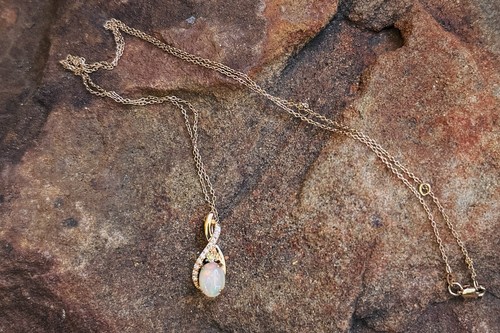 Vian opal necklace - opal, 1/10