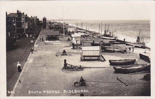 South parade aldeburgh 1918 - parade,,