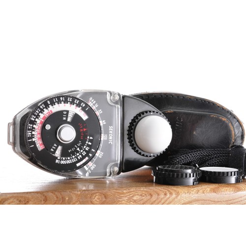 Near mint case w - mint, w/
