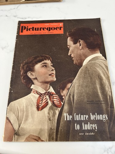 Picturegoer film magazine - picturegoer,