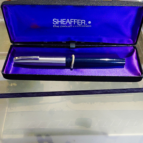 Sheaffer blue plastic fountain - blue,