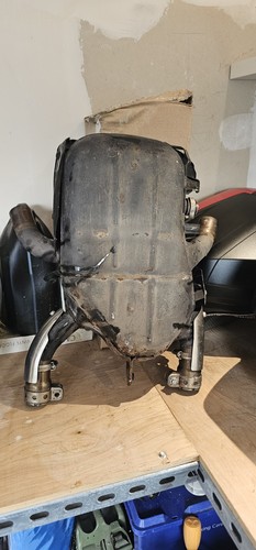 Exhaust chamber collector - exhaust,