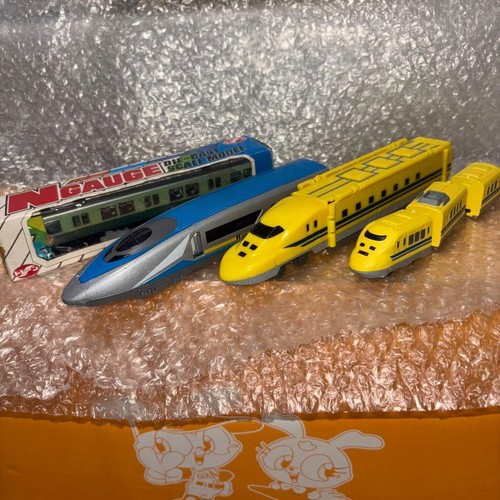 Gauge diecast train - n,