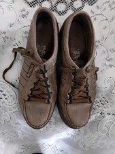 Made by Mephisto - Quality taupe leather shoes - laced - Size UK 6.5