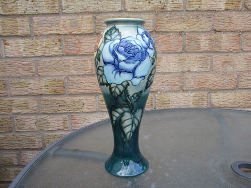 Moorcroft rose pattern vase - moorcroft,