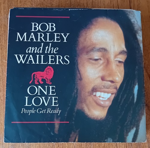 Singles vinyl records - records,