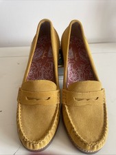 MOSHULU SUEDE LOAFERS BRAND