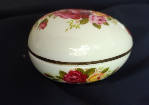 Ceramic porcelain trinket - ceramic,