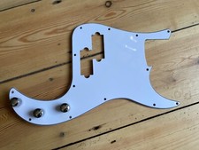 Revelation RPJ 77F Part Loaded Bass Guitar Scratch Plate / Pick Guard