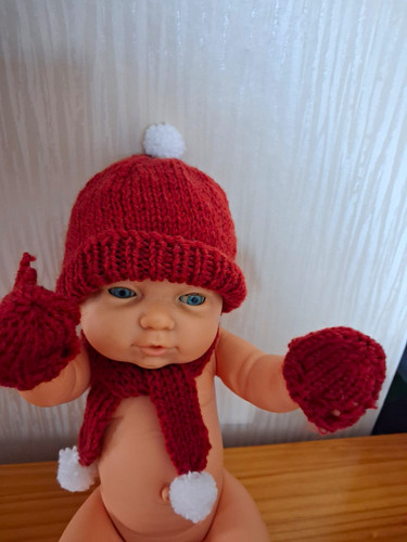 Handmade knitted baby doll - handmade, hat