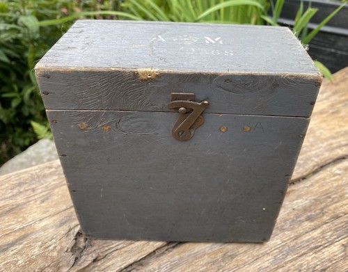 Vintage small wooden - vintage, a