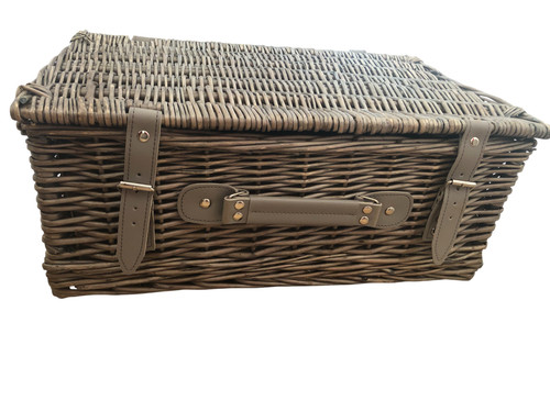 Premium wicker picnic basket - wicker,