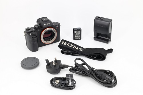 Sony alpha a7r - sony,