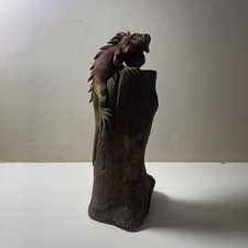 Wooden Tree Trunk And Lizard