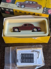 Vanguards Maroon Rover P4 1/43 Diecast Model Car VA19000 Mint MIB. BOXED