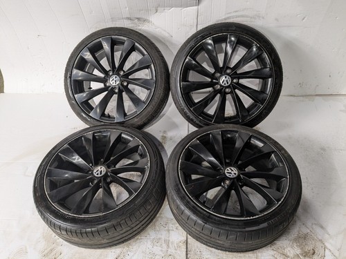 Volksawagen scirocco alloy - volksawagen,