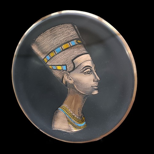 Queen nefertiti pharaonic - nefertiti's,