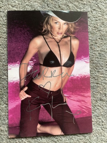 Kylie minogue autograph - minogue,