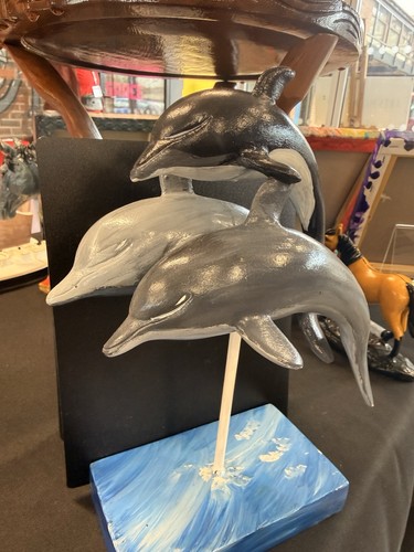Trio dolphins figurine - trio,