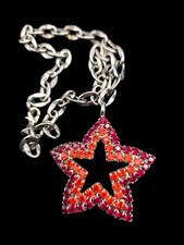 Tarina tarantino red - tarina,
