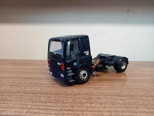 Corgi modern truck - modern,