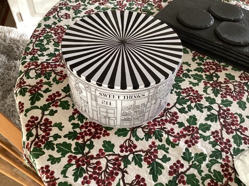 Biscuiteers cake tin - biscuiteers,