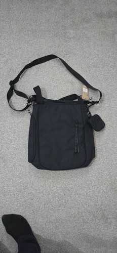 Nike commute zip pocket - nike, zip-pocket