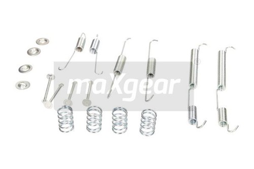 Brake shoes accessory set for