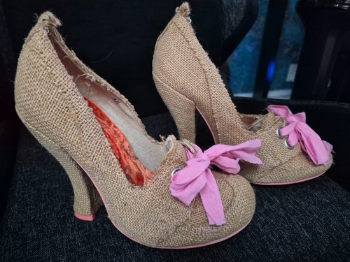 Rare irregular choice beige - irregular,